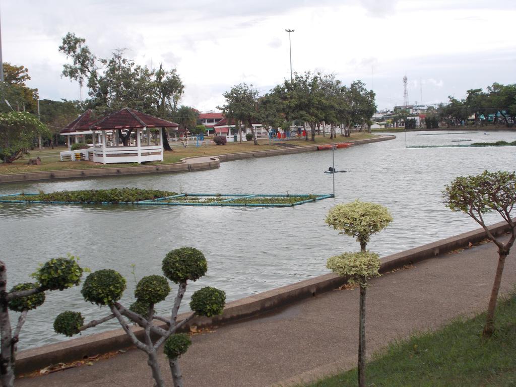 A.P.Garden Hotel Kalasin Buitenkant foto