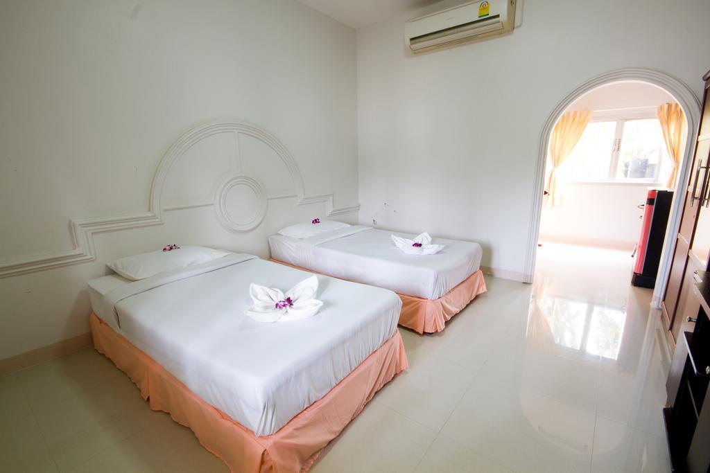A.P.Garden Hotel Kalasin Buitenkant foto