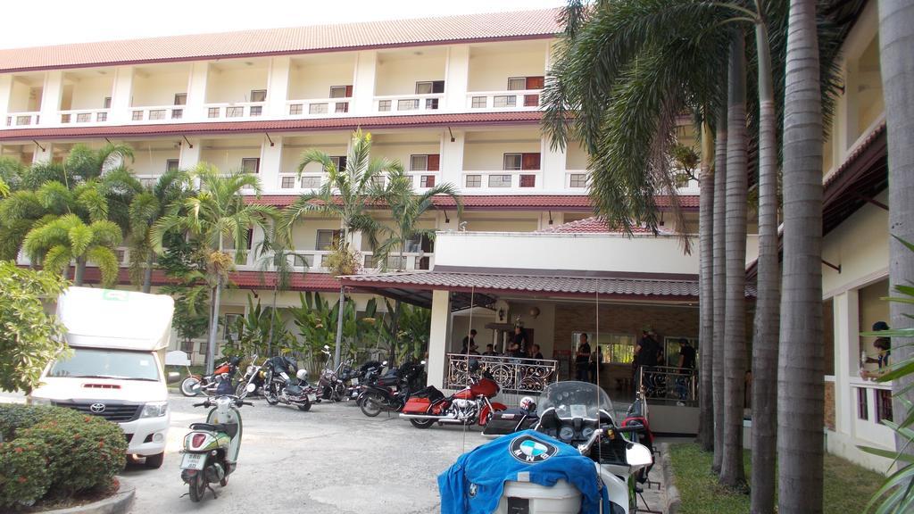 A.P.Garden Hotel Kalasin Buitenkant foto