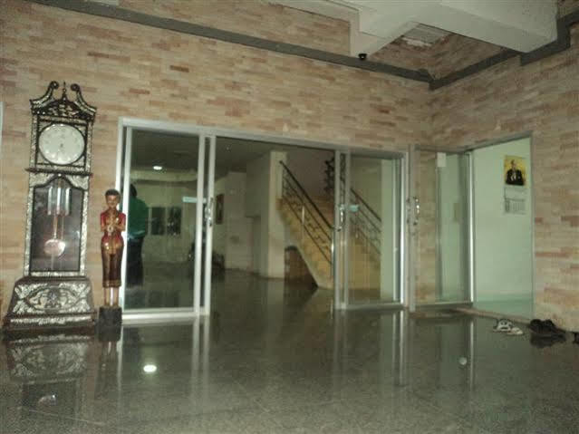 A.P.Garden Hotel Kalasin Buitenkant foto