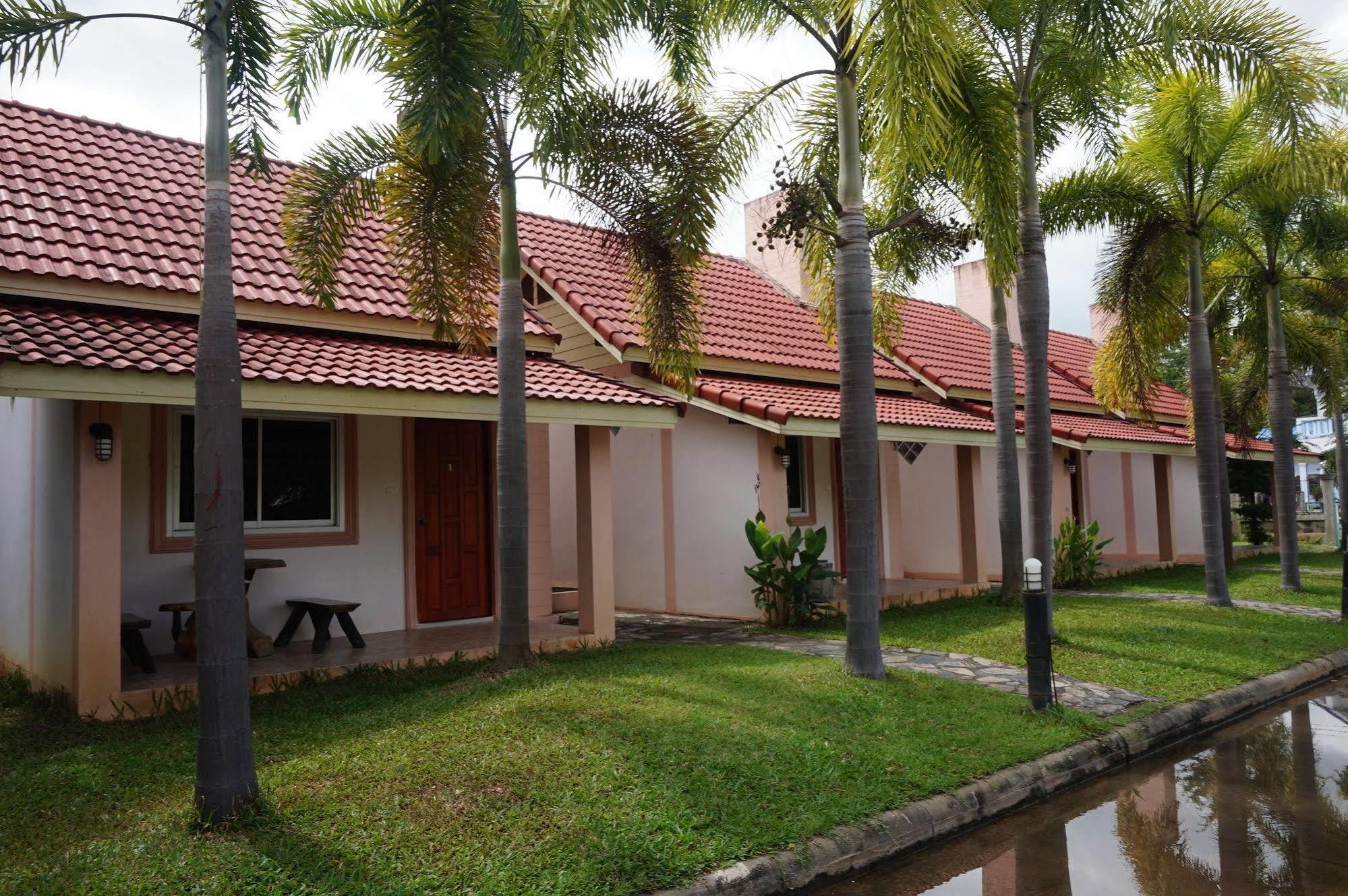 A.P.Garden Hotel Kalasin Buitenkant foto